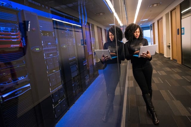 Data Management MOMENTVM Content Cloud